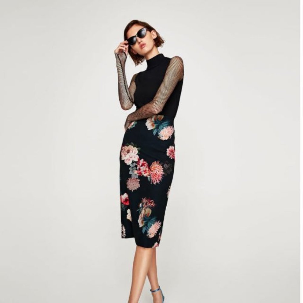 Zara Woman Black Large Floral Botanical Pencil Midi Skirt | Size M
